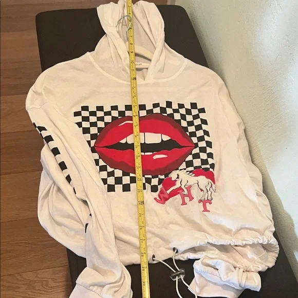 # 0810 + White Hoodie with Red Lips and Checkered Design W/ WHT - Picture 5 of 12